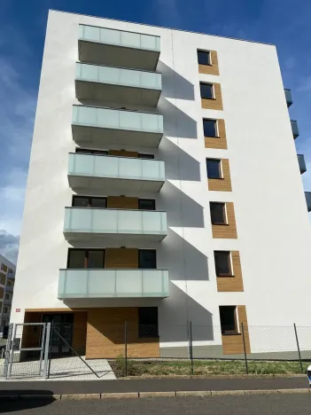 Pronájem bytu 2+kk, Teplice, Novoveská, 51 m2