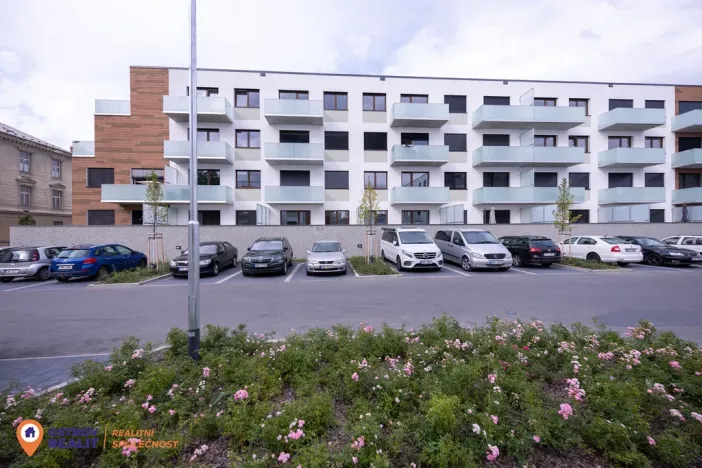 Prodej bytu 2+kk, Olomouc, Třída Jiřího Pelikána, 46 m2