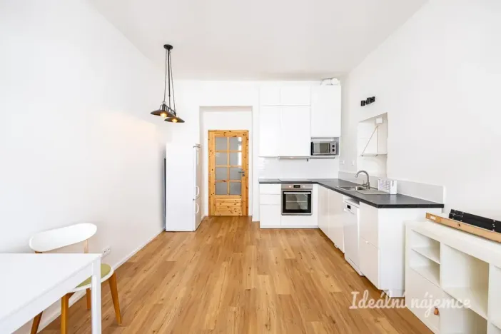 Pronájem bytu 3+kk, Praha - Vršovice, Bulharská, 62 m2