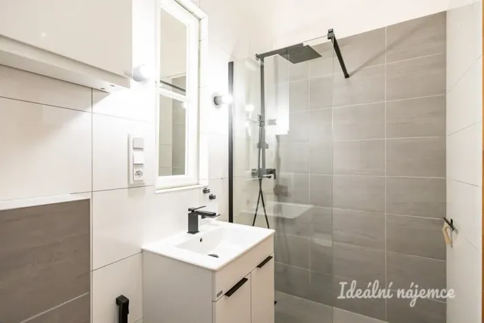 Pronájem bytu 3+kk, Praha - Vršovice, Bulharská, 62 m2