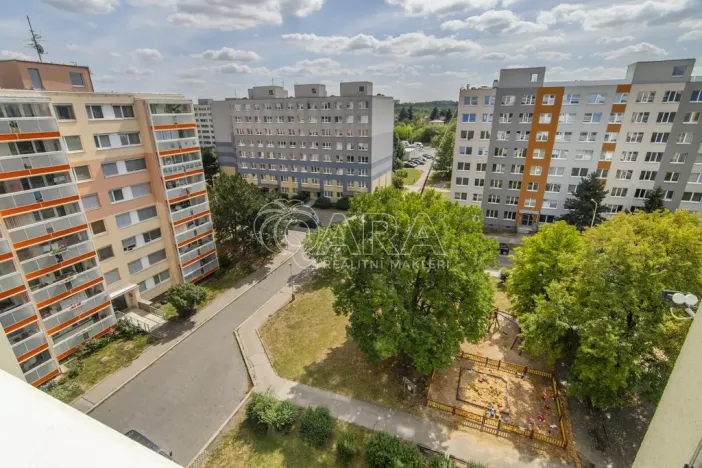 Pronájem bytu 1+kk, Praha - Řepy, Makovského, 36 m2