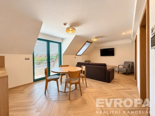 Pronájem bytu 3+kk, Lednice, Na Zahradách, 65 m2