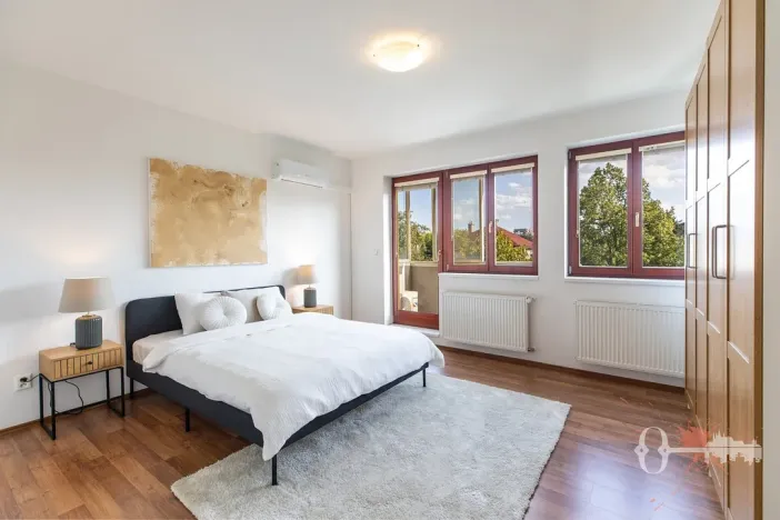 Prodej bytu 2+kk, Praha - Štěrboholy, Andersenova, 65 m2