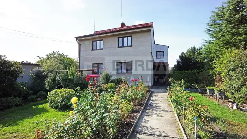 Prodej rodinného domu, Neratovice, 190 m2