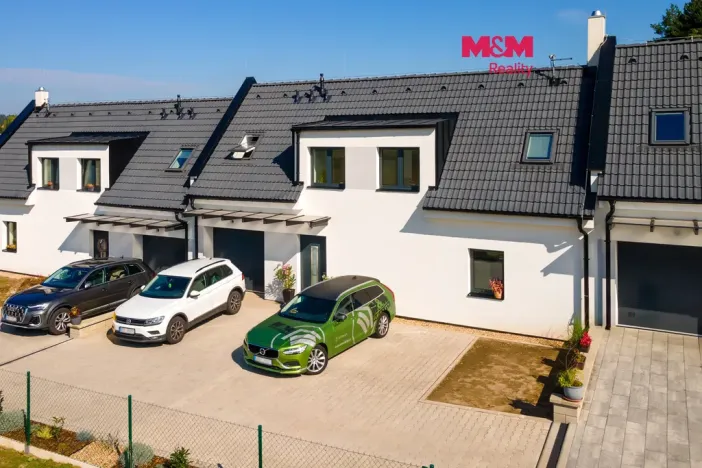 Prodej rodinného domu, Chlumec nad Cidlinou - Kladruby, 147 m2