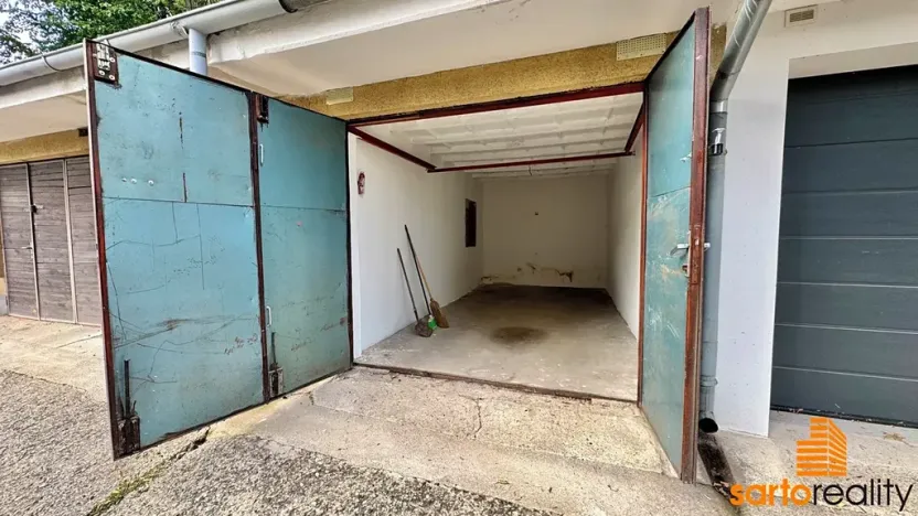 Pronájem garáže, Ústí nad Labem, Dvořákova, 16 m2