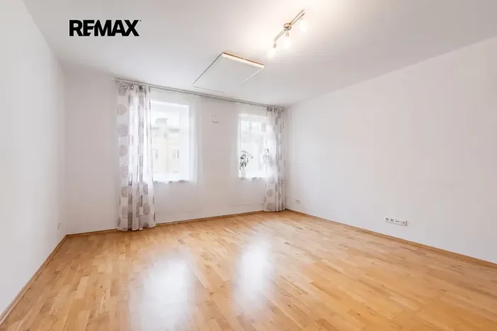 Pronájem bytu 2+kk, Praha - Břevnov, Heleny Malířové, 68 m2