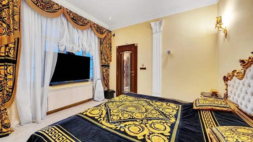 Prodej bytu 2+1, Praha - Staré Město, Anenská, 110 m2