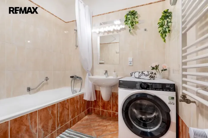 Prodej bytu 3+kk, Karlovy Vary, Raisova, 87 m2