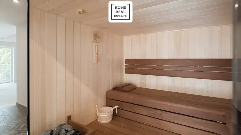 Prodej bytu 4+kk, Karlovy Vary, Šumavská, 171 m2