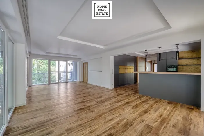 Prodej bytu 4+kk, Karlovy Vary, Šumavská, 171 m2