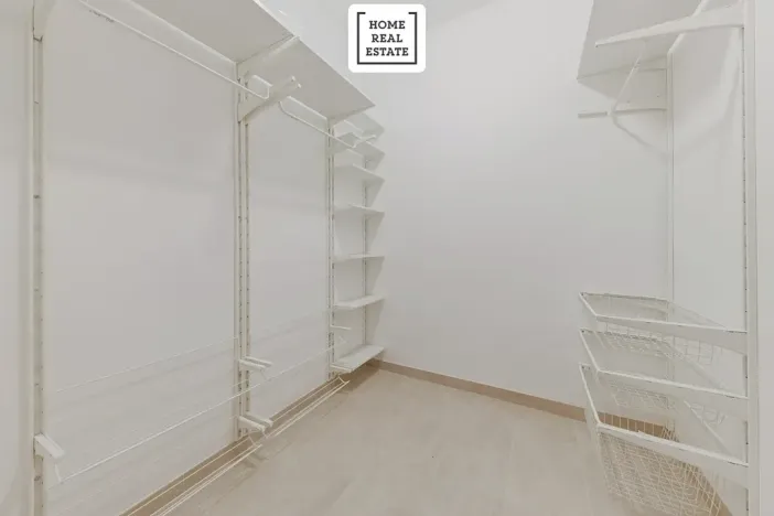 Pronájem bytu 1+kk, Praha - Strašnice, Zvěřinova, 48 m2