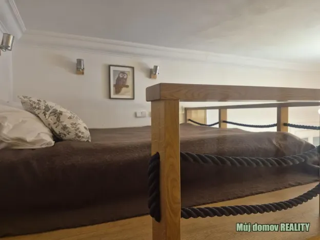 Pronájem bytu 1+1, Praha - Nové Město, Hálkova, 38 m2