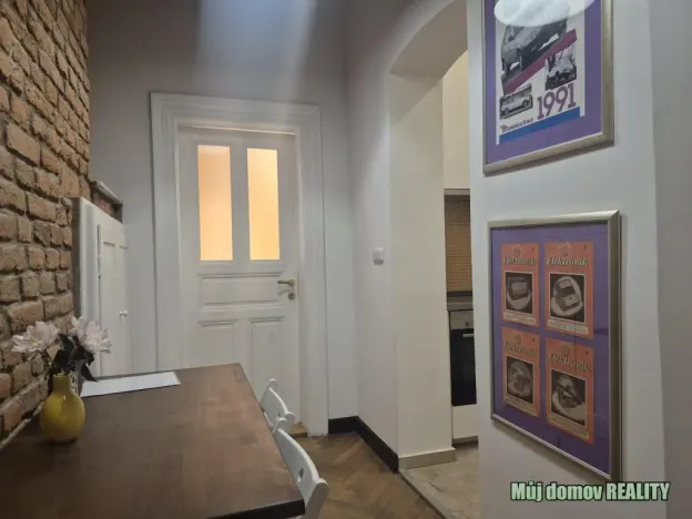 Pronájem bytu 1+1, Praha - Nové Město, Hálkova, 38 m2