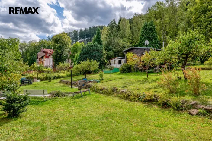 Prodej pozemku pro bydlení, Karlovy Vary, 1439 m2