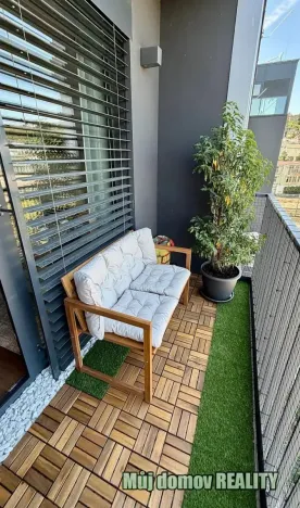 Pronájem bytu 2+kk, Praha - Smíchov, U Lihovaru, 48 m2