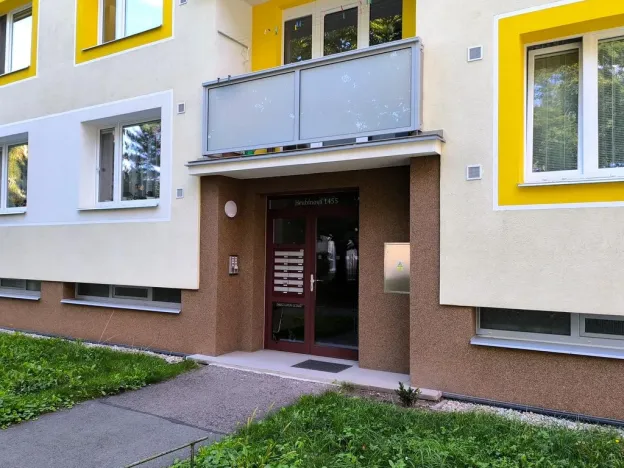 Pronájem bytu 2+1, Hradec Králové - Pražské Předměstí, Hrubínova, 63 m2