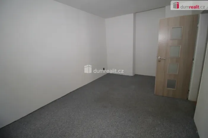 Pronájem bytu 2+1, Mariánské Lázně, Hlavní třída, 67 m2