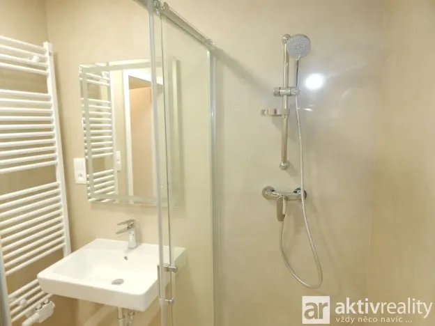 Prodej bytu 1+kk, Kladno, U Mrazíren, 29 m2