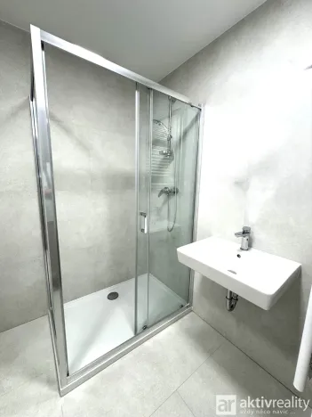 Prodej bytu 1+kk, Kladno, U Mrazíren, 29 m2