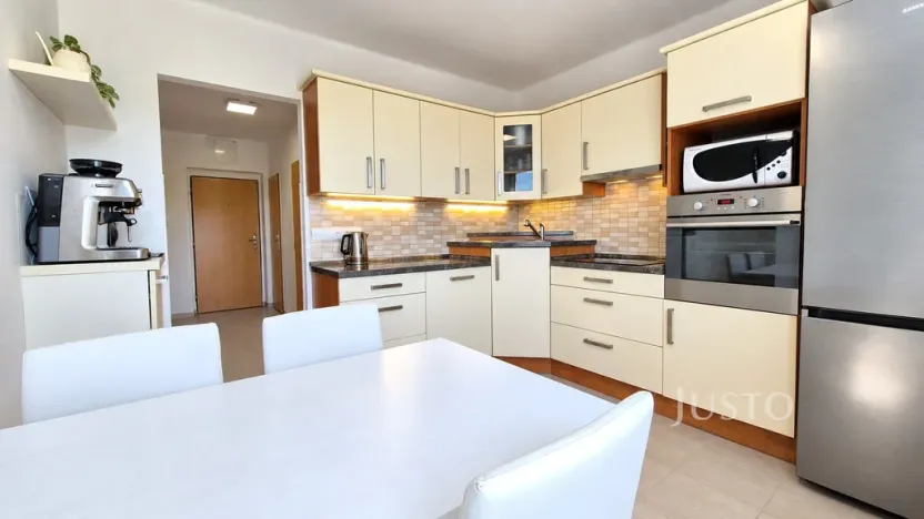 Prodej bytu 3+1, Písek - Budějovické Předměstí, Otakara Jeremiáše, 67 m2