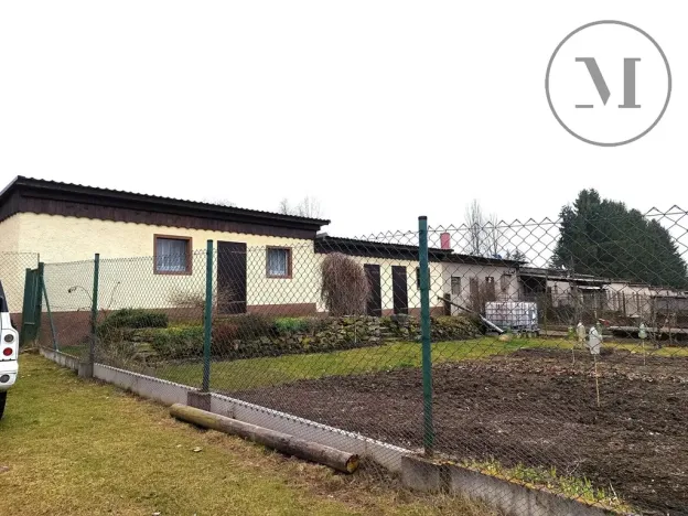 Pronájem garáže, Horní Planá, V Domkách, 17 m2