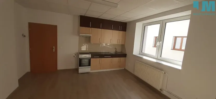 Pronájem bytu 2+kk, Měřín, Náměstí, 39 m2