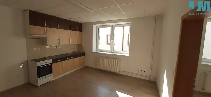 Pronájem bytu 2+kk, Měřín, Náměstí, 39 m2
