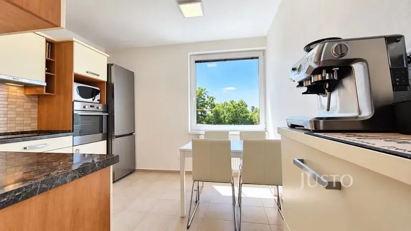 Prodej bytu 3+1, Písek, Otakara Jeremiáše, 67 m2