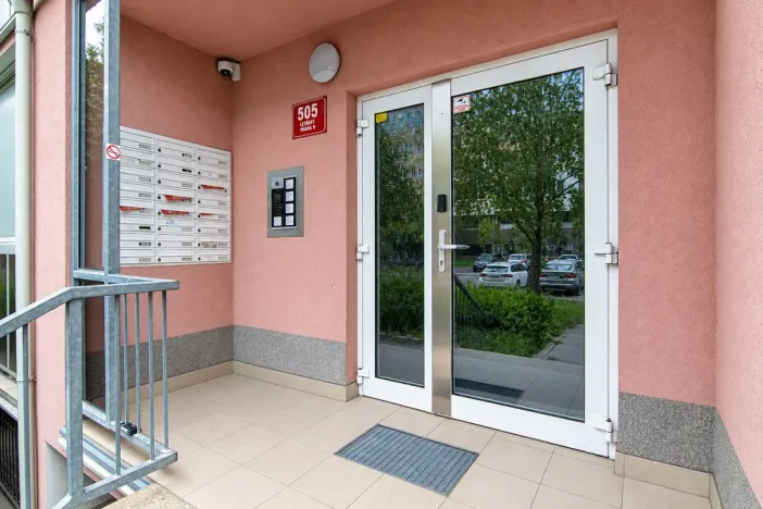 Prodej bytu 2+1, Praha - Letňany, Tupolevova, 61 m2