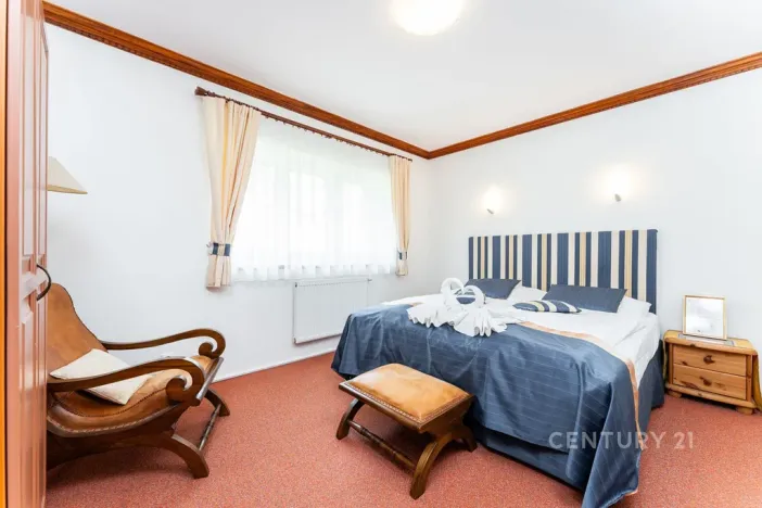 Prodej ubytování, Jáchymov, Fibichova, 578 m2