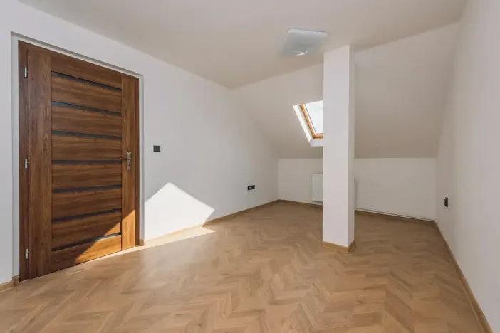 Prodej bytu 4+kk, Chrudim, Resselovo náměstí, 167 m2