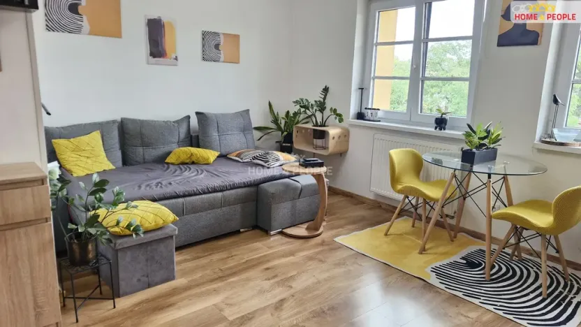 Prodej bytu 1+kk, Pohořelice, Vídeňská, 35 m2