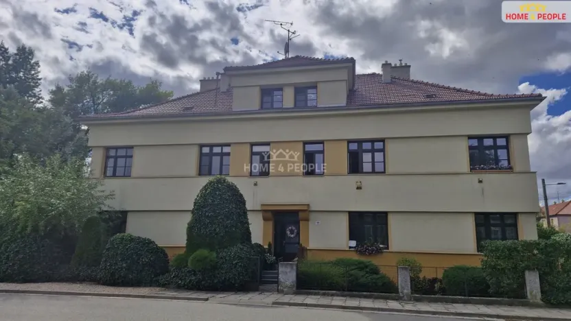 Prodej bytu 1+kk, Pohořelice, Vídeňská, 35 m2