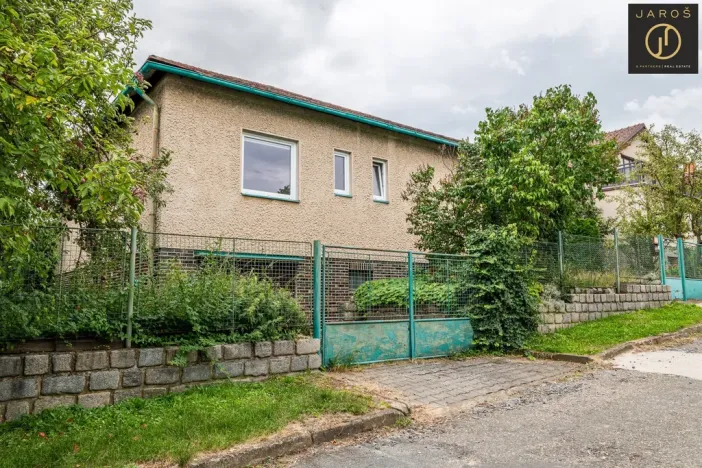 Prodej rodinného domu, Zásmuky, Školní, 108 m2