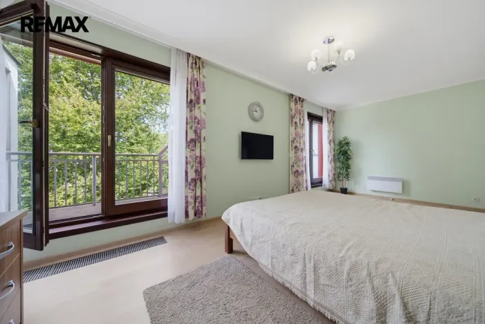 Prodej bytu 4+kk, Karlovy Vary, Libušina, 171 m2