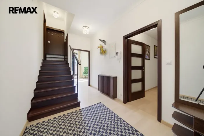 Prodej bytu 4+kk, Karlovy Vary, Libušina, 171 m2