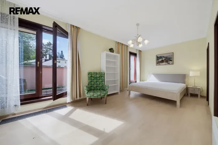 Prodej bytu 4+kk, Karlovy Vary, Libušina, 171 m2