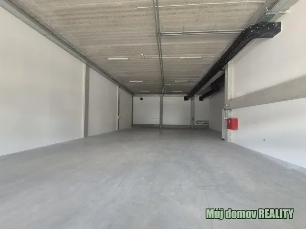 Pronájem skladu, Praha - Hostivař, K pérovně, 550 m2