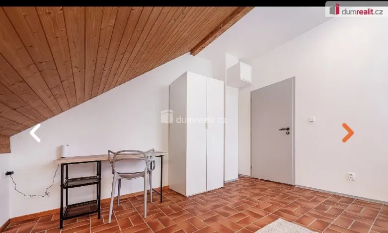 Pronájem atypického bytu, Praha - Lipence, Jílovišťská, 14 m2
