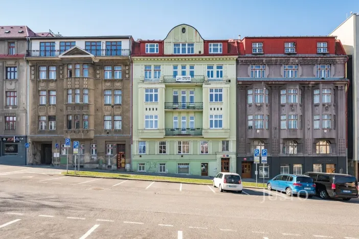 Pronájem bytu 2+1, Liberec, nám. Tržní, 68 m2