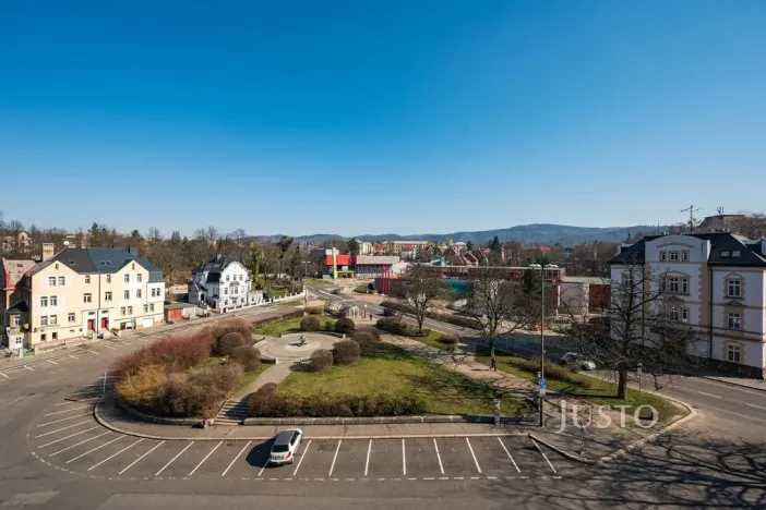 Pronájem bytu 2+1, Liberec, nám. Tržní, 68 m2