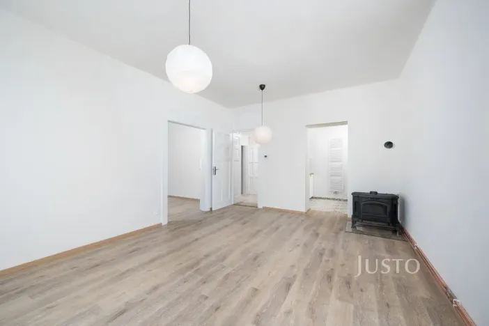 Pronájem bytu 2+1, Liberec, nám. Tržní, 68 m2