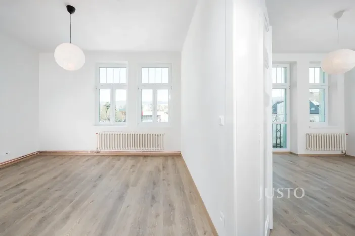 Pronájem bytu 2+1, Liberec, nám. Tržní, 68 m2