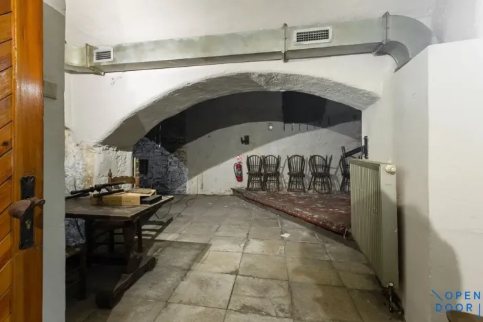 Pronájem obchodního prostoru, Praha - Staré Město, Liliová, 120 m2