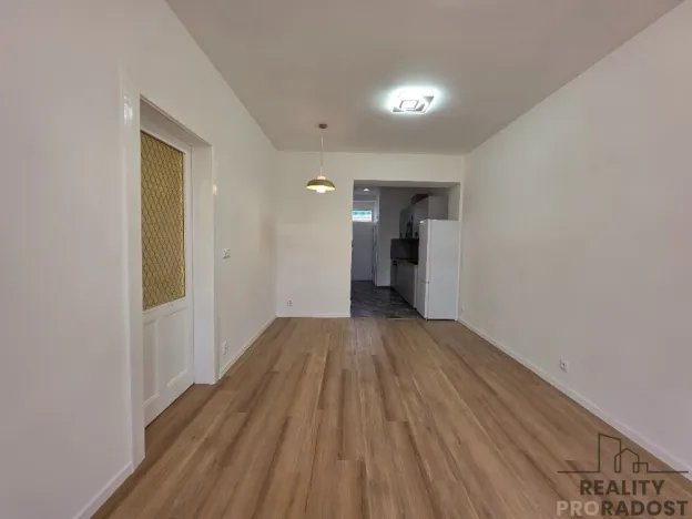 Pronájem bytu 2+1, Praha - Žižkov, Milíčova, 53 m2