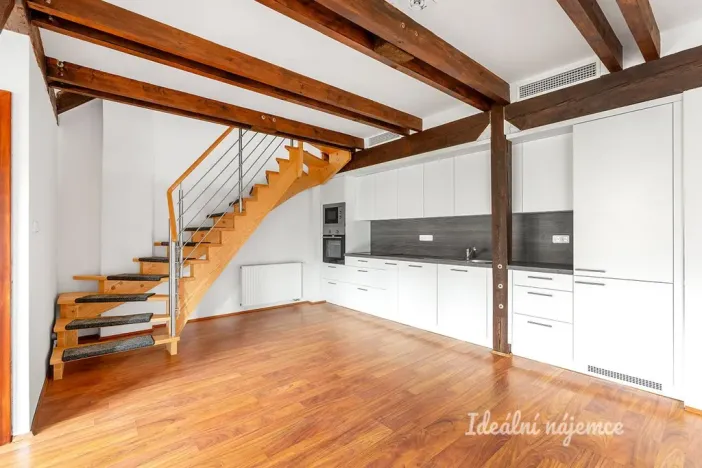 Pronájem bytu 4+kk, Praha - Bubeneč, N. A. Někrasova, 127 m2