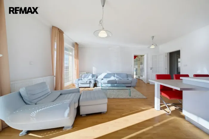 Prodej bytu 3+kk, Karlovy Vary, Raisova, 105 m2