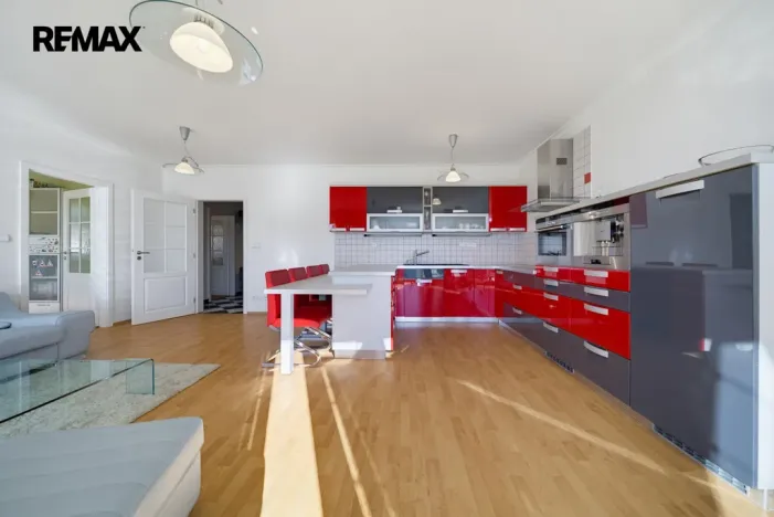 Prodej bytu 3+kk, Karlovy Vary, Raisova, 105 m2