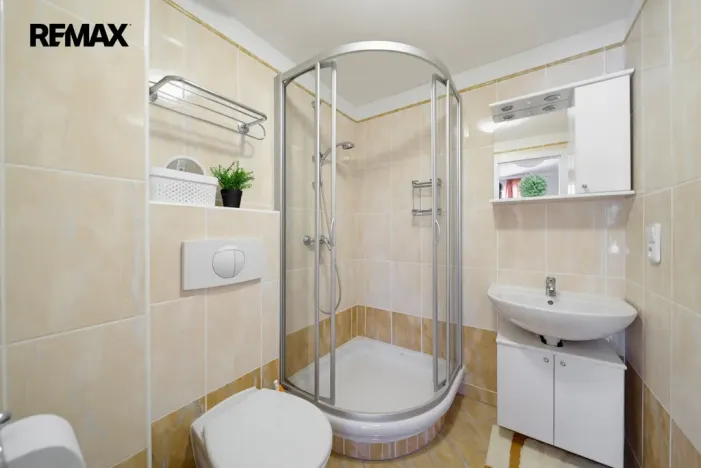 Prodej bytu 3+kk, Karlovy Vary, Raisova, 105 m2